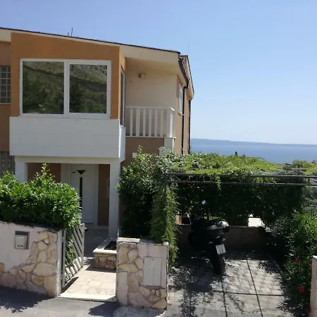 Petar Villa